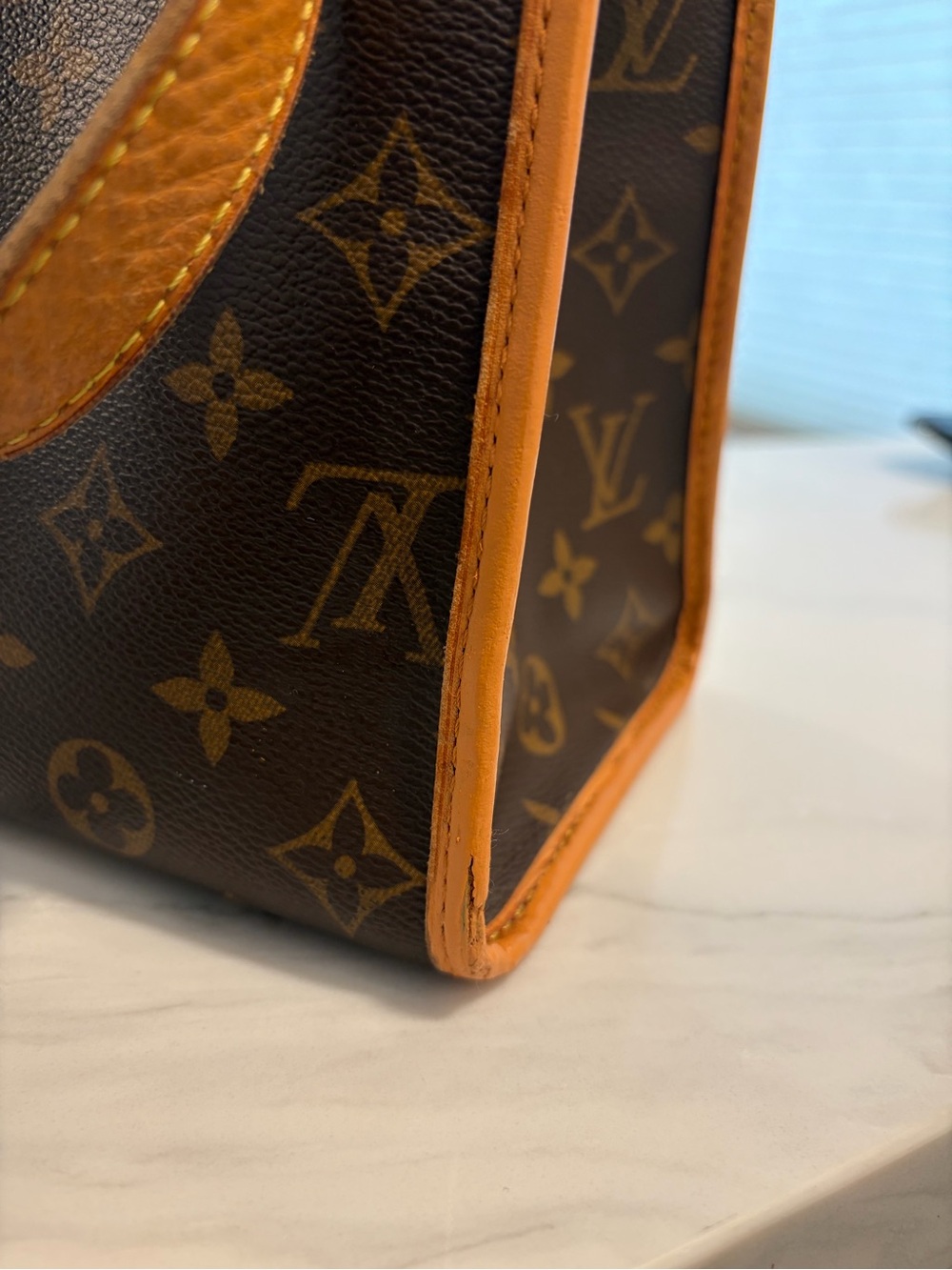 Louis Vuitton Monogram Canvas Tote in Brown and Tan Leather Trim - Picture 6 of 13